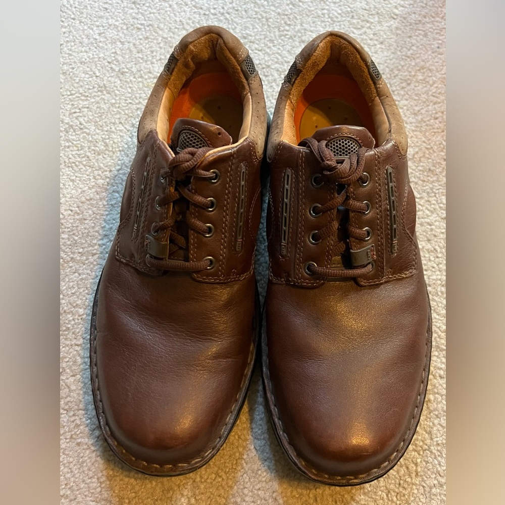 Clarks (unstructured) men’s causal shoe